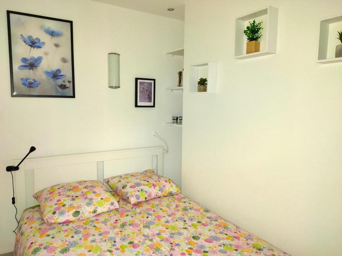 2 Pieces- Rue Pietonne -le Petit Juliana Apartment *